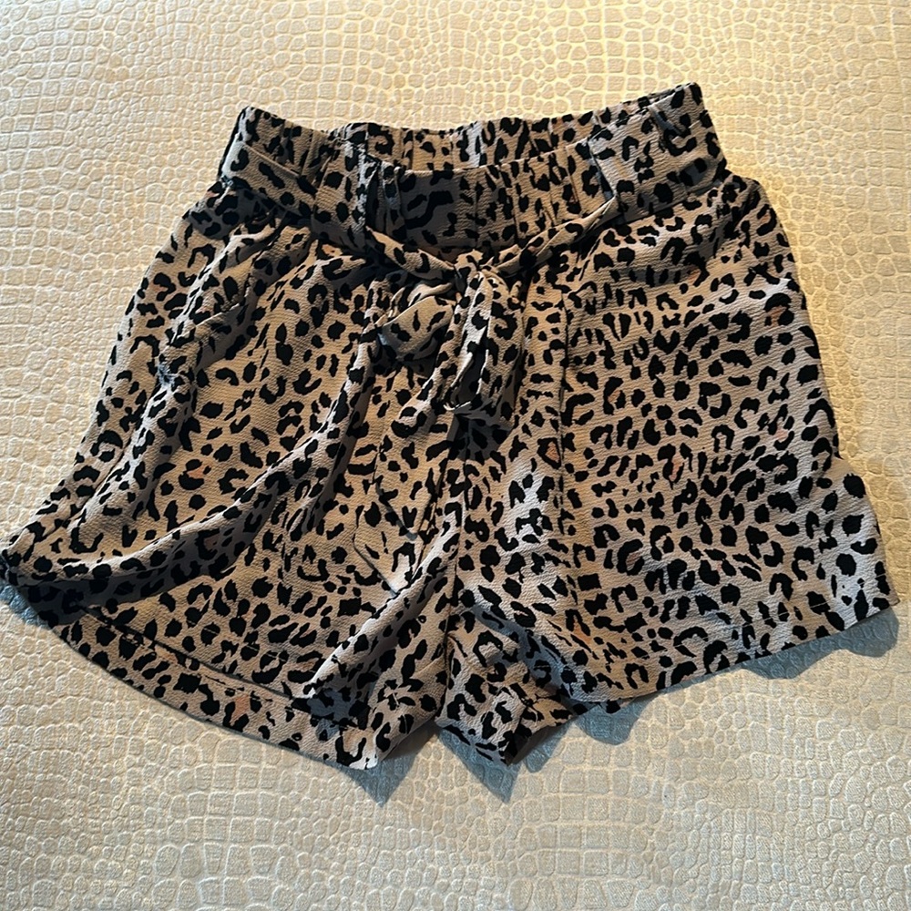 Pull on Leopard Shorts